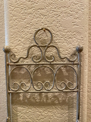 Vtg wrought iron four-tier wine rack RCD