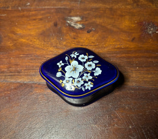 2pc Vtg hand painted blue floral trinket box