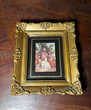 Vtg Italian molded frame w/gathering print