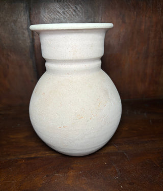 Vtg etched scene w/gold ceramic vase Mexico