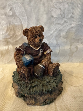 Vtg Resin Bear Figurine-Football Attire