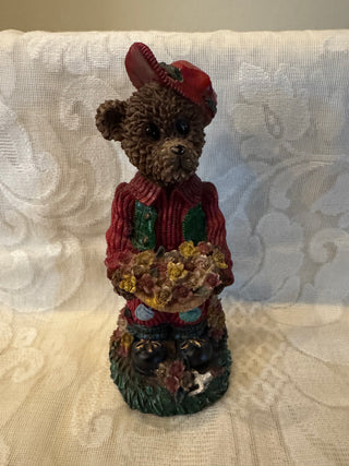 Vtg Big-Eyed Bear Resin Figurine
