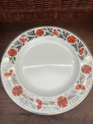 Vintage Wedgewood flower porcelain plate