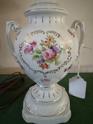 Vtg Lamp Hand Painted Lusterware w/ Shade