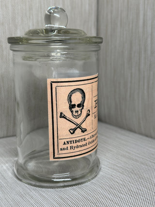Halloween Arsenic Poison Jar – Vintage Skull & Crossbones Apothecary Jar, Glass Lid
