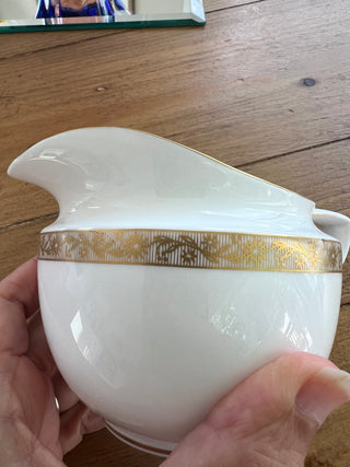 Royal Worcester Creamer 1962