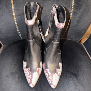 New Vince Camuto Jaidin Black Leather Snake Embossed Western Boot Size 9