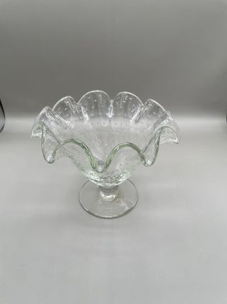 Ruffle Edged Bubble Footed Bowl