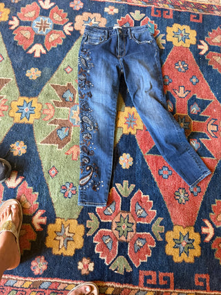 Driftwood Jeans Size 10 26 W X 28 L Blue Denim Floral Embroidered Jackie Boho Floral