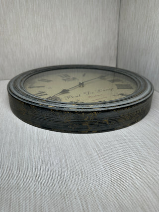 Vintage Style 16" Round Wall Clock – Pont De L'ange Bordeaux Distressed Gray
