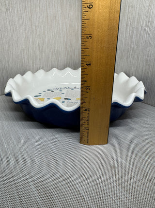 10" Ceramic Blueberry Pie Dish with Built-In Recipe
