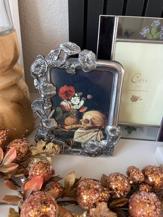 Pewter morning glory picture frame