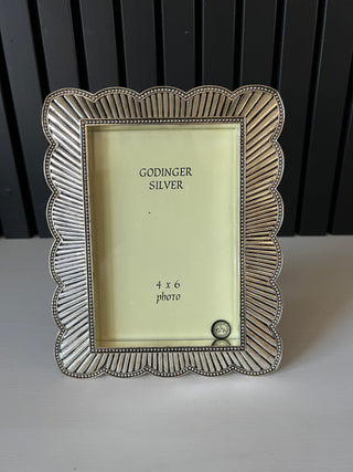Godinger silver plated scalloped frame