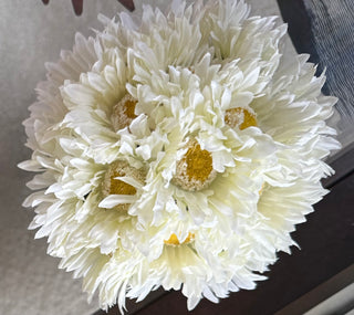 Silk White Chrysanthemum Bouquet in Pot