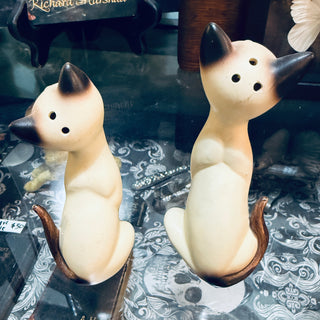 Antique Japan Siamese Cat Salt Pepper Shaker Set
