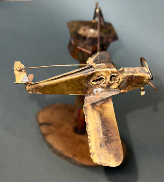 "Control Tower Stay Clear!" – Vintage Mid-Century Kinetic Balance Sculpture by Jim Hacker (1975)