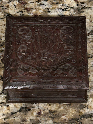 Wooden Trinket Box with Bird and Leaves Carving