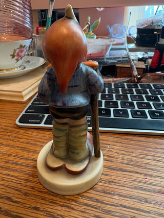 Vtg. Goebel West Germany figurine #16 2/0, singing boy 4.5"