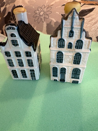 Vtg. KLM Delft Blue House Bottles #19 & 22 - Bols Holland, sealed, set of 2