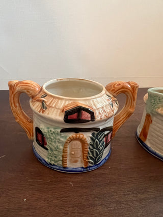 Cottage sugar and creamer set