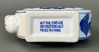 Chinoiserie Blue and White Ceramic Teapot Round Flat Longevity Character Vase