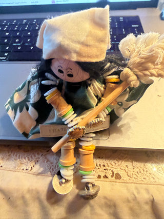 Rare vintage Michael J. Gillan shelf sitter " I Hate House Work"