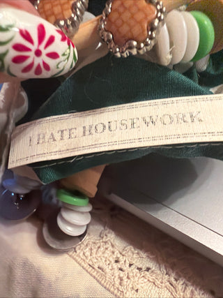 Rare vintage Michael J. Gillan shelf sitter " I Hate House Work"