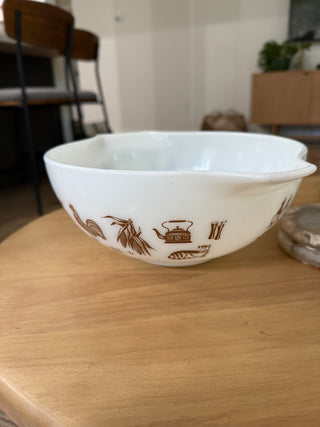 2.5-quart Cinderella mixing bowl