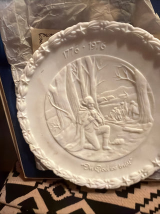 Vintage Fenton " In God We Trust" 1776-1976 Bi-Centennial 8" Plate White Satin