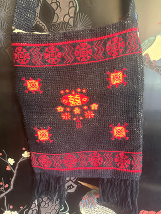 Vintage Woven boho shoulder Imperial Dragon bag