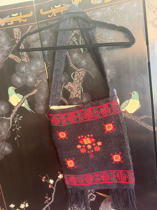 Vintage Woven boho shoulder Imperial Dragon bag