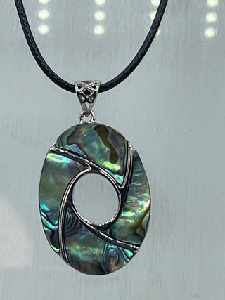 Abalone oval pendant