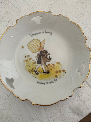 VINTAGE HOLLY HOBBIE GOLD TRIMMED PLATE