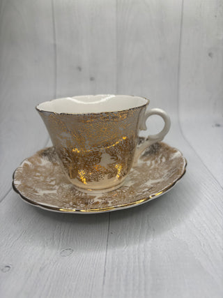 Vintage Colclough Cup & Saucer Booth 146