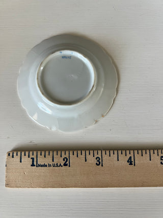Japanese pansy mini plate/butter pat