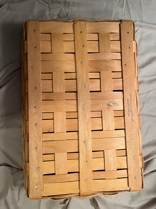 1996 LONGABERGER BASKET W/LINER 19.5x13.5 IN STORE P-UP ONLY