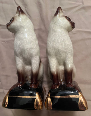 VINTAGE TAKAHASHI SIAMESE CAT FIGURINE