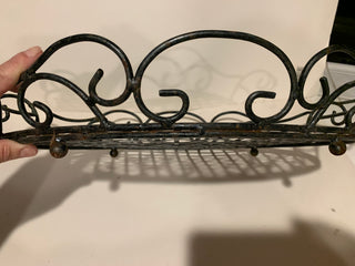 Wrought iron tray w/.feet & handles 24”