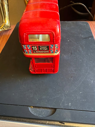 Houses of Parliament London England Tower Bridge Double Decker Bus Die - Cast