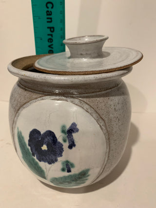 6” Vntg handmade crock w/lid