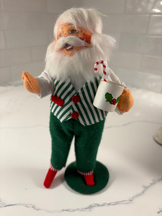 Annalee 2006 Santa & Mrs. Claus Xmas doll Pair 10"
