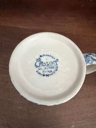 Vintage heart blue spongeware mug
