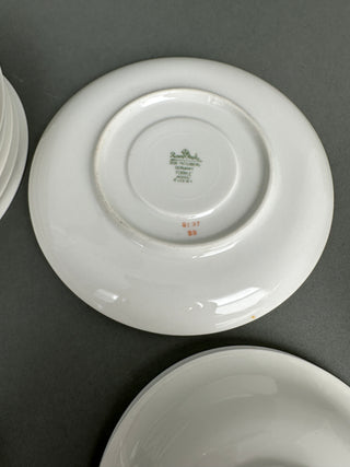 Mid-Century Modern Rosenthal Bunte Blätter "Colored Leaves" 19-Piece Partial China Set — Raymond Loewy Form E, Selb-Plössberg Germany, 1950s