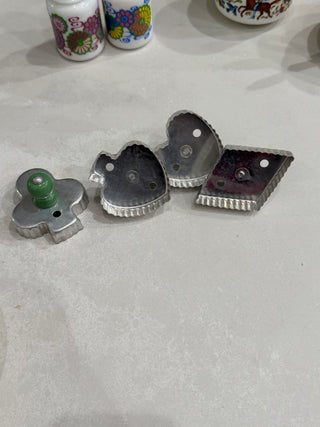 4 Vintage 1950s Aluminum Playing Card Suit Cookie Cutters w/ Green Wood Handles – Set of 4