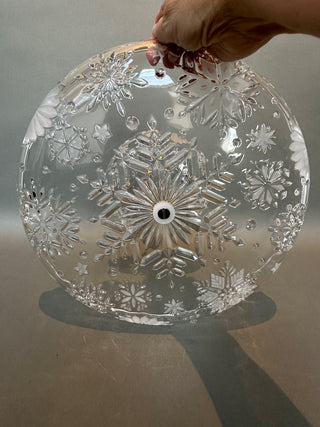 Title: Mikasa Crystal 'Snowflake' Two-Tier Tidbit Server with Gold-Tone Handle