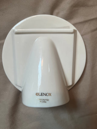 VINTAGE LENOX ROUND PICTURE FRAME