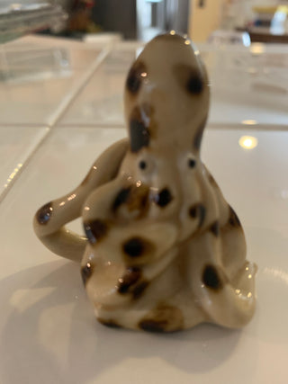 Jd-Mini brown spotted octopus