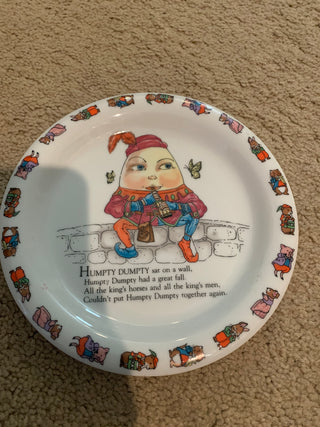 Jd-Vtg  Humpty Dumpty plate