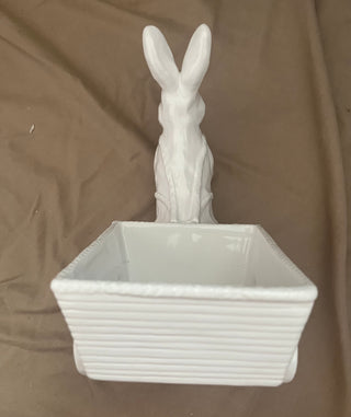 WILLIAMS SONOMA WHITE CERAMIC BUNNY W/CART