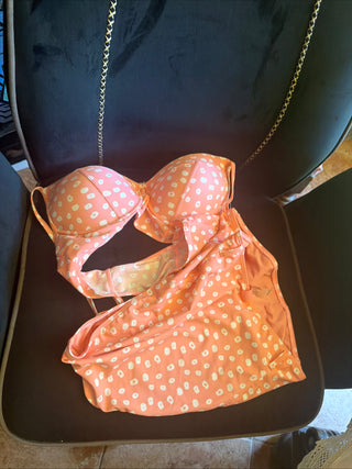 Juicy Couture 2 piece bikini swim suit Top L and bottom XL
